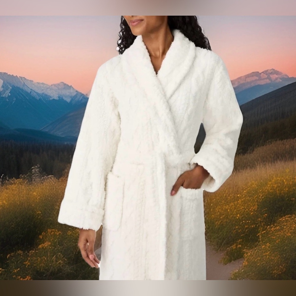 Room Service Cozy Wrap Cable Knot Robe Luxurious Ivory S NWT Pockets Loungewear - Picture 3 of 5